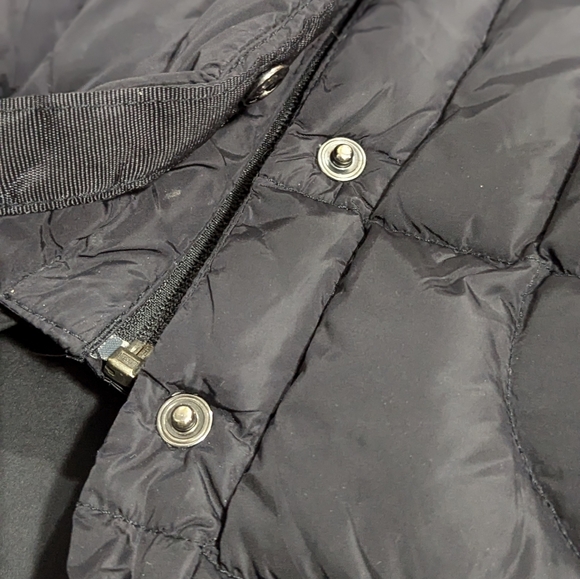 The north face women's xs black Broadway down puffer coat hourglass shape - Picture 5 of 11